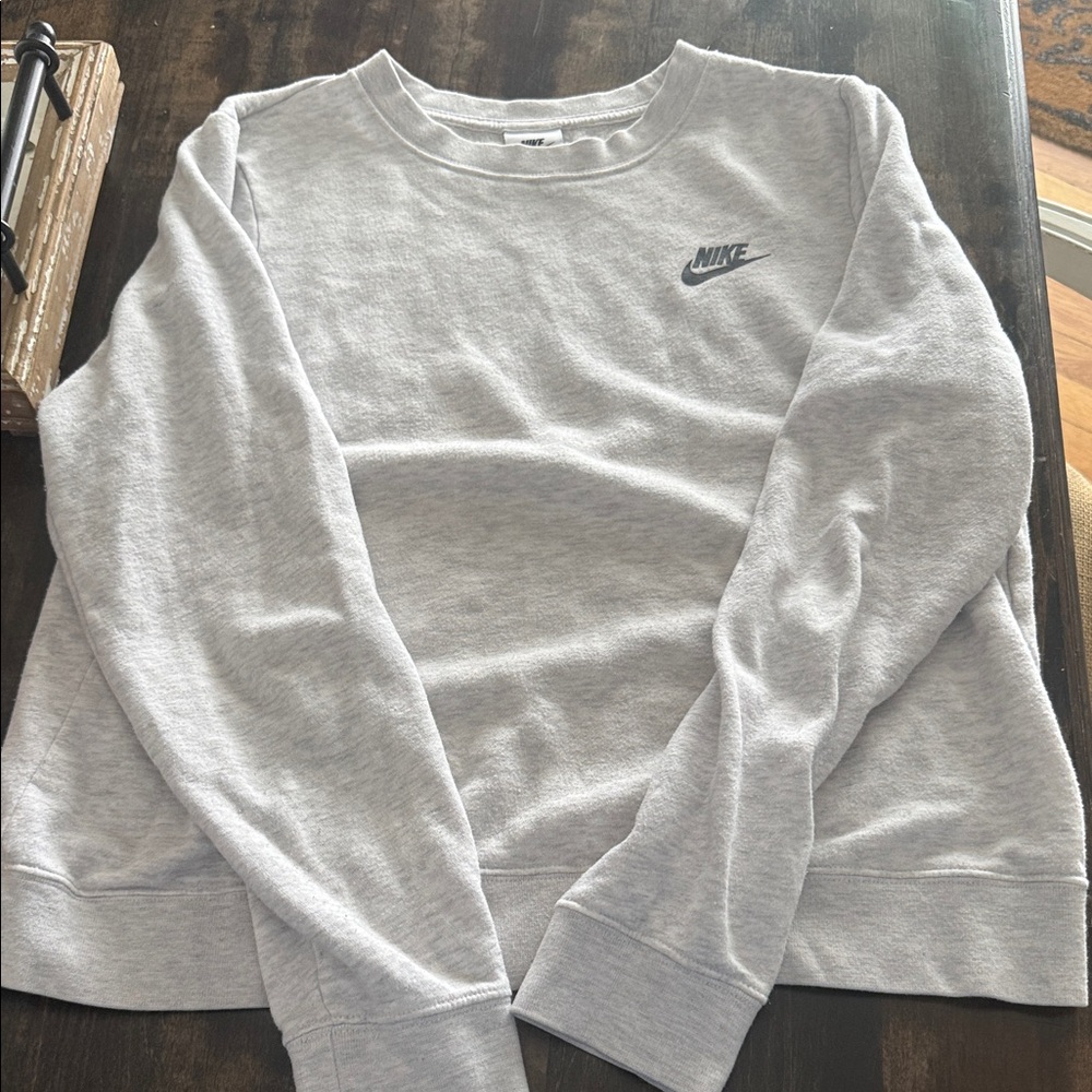 Nike Women's Light Gray Crew Neck Sweater